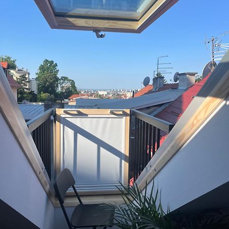 Art / Peaceful / Historical City Center Apartment Zagreb Ngoại thất bức ảnh